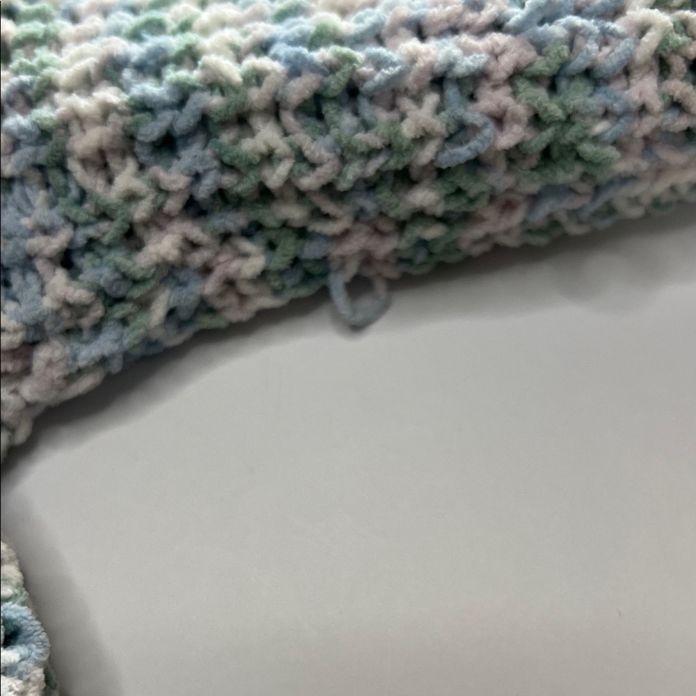 SO Women's Blue and White Knit Sweater size XS - Picture 9 of 10